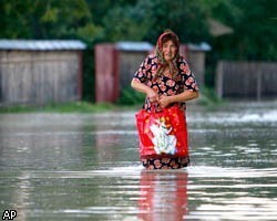 Киев подтоплен из-за повышения уровня воды в Днепре