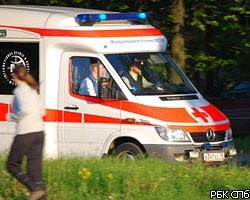 В Петербурге разбилась "скорая помощь", погиб человек