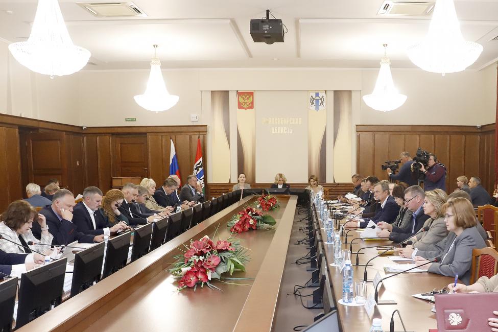 Фото: пресс-служба Заксобрания Новосибирской области