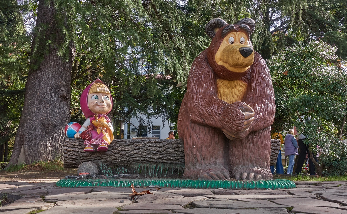 Energetic grandpa / Shutterstock