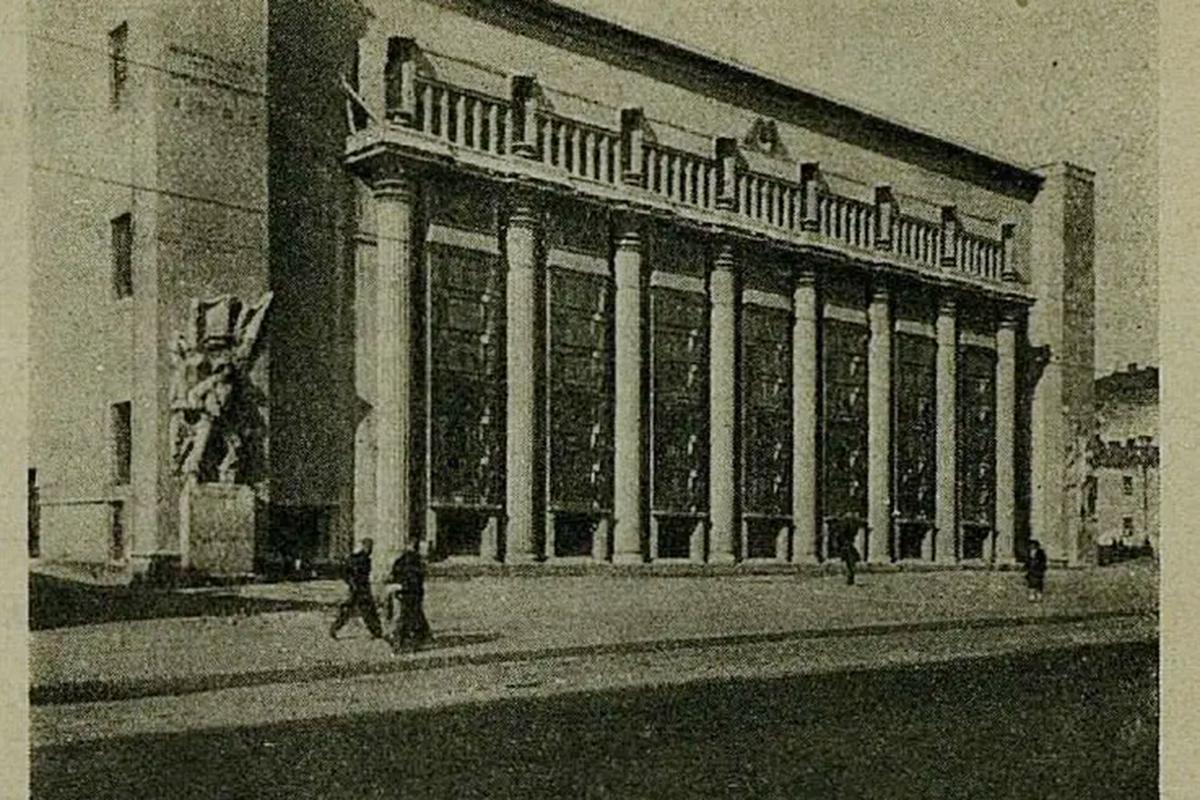 Первая подстанция Московского метрополитена. 1930-е годы