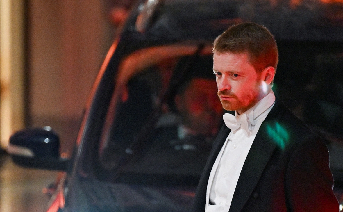 Chris J. Ratcliffe / Reuters