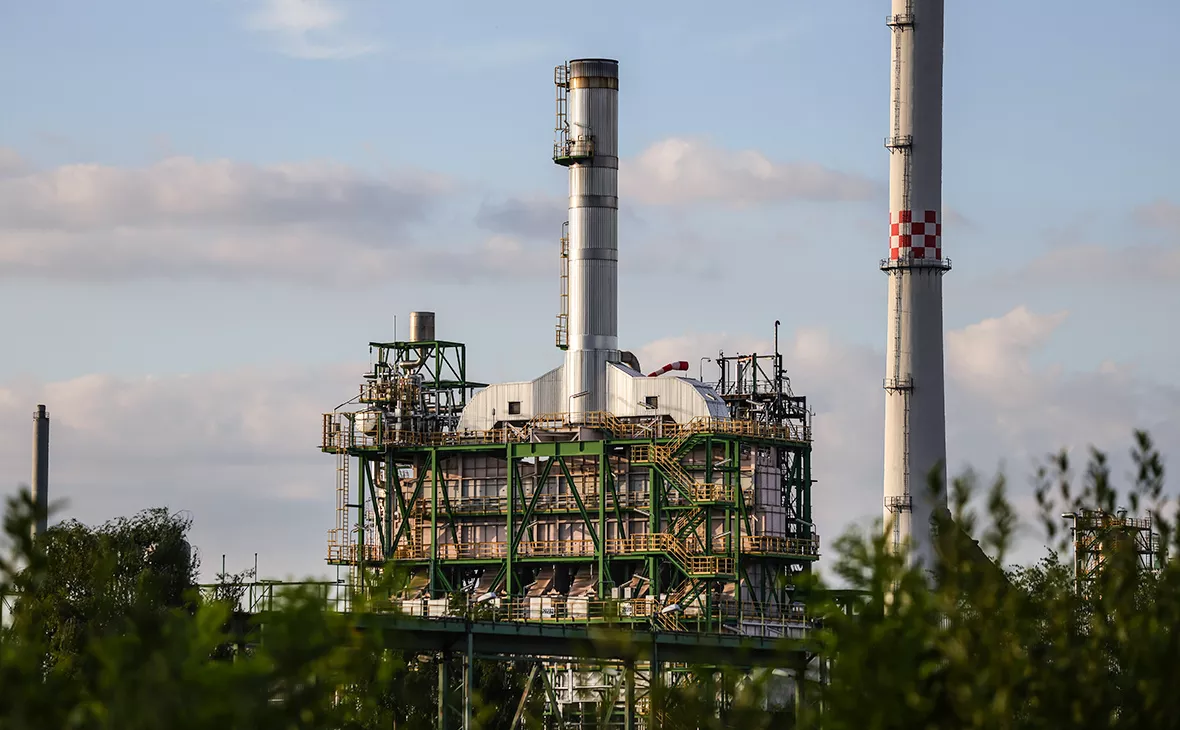 Omer Messinger / Getty Images