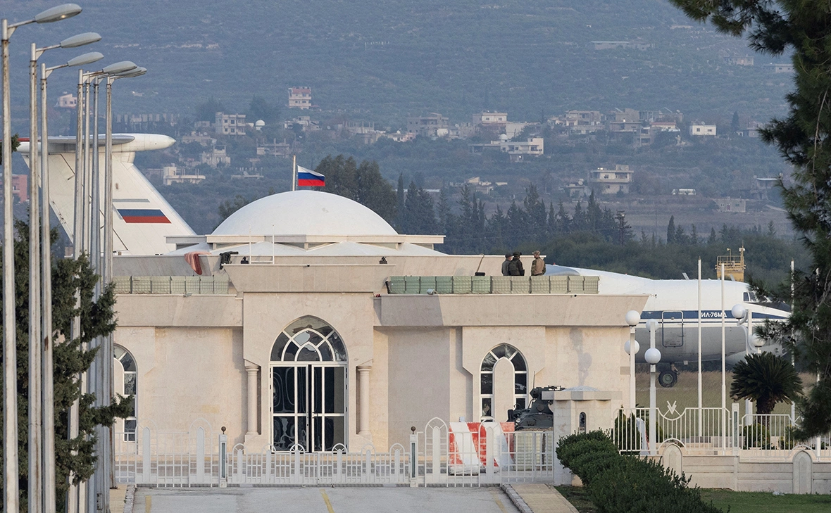 Umit Bektas / Reuters