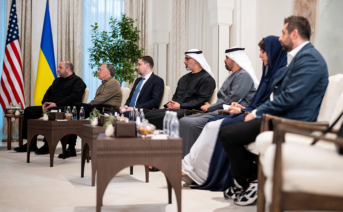 Hamad Al Kaabi / Reuters