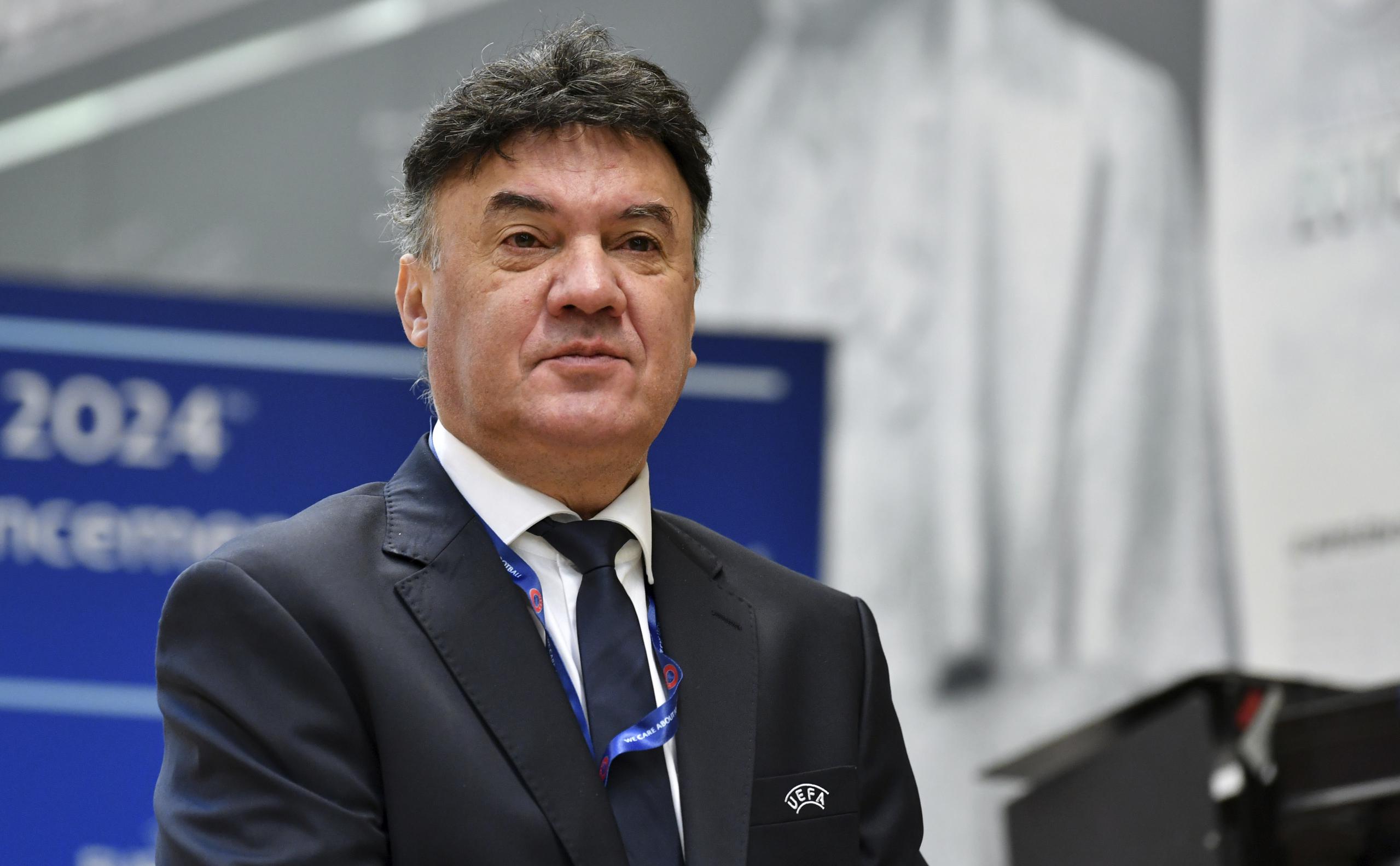 Борислав Михайлов