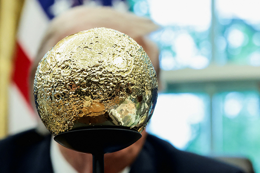 Evelyn Hockstein / Reuters