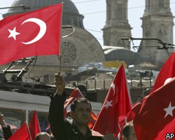 Турецкий парламент одобрил вторжение в Ирак