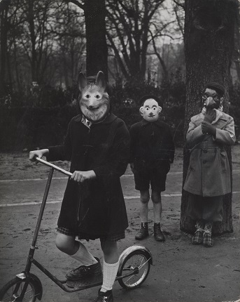 Аньес Варда. Марди Гра (Масленный вторник), 1953