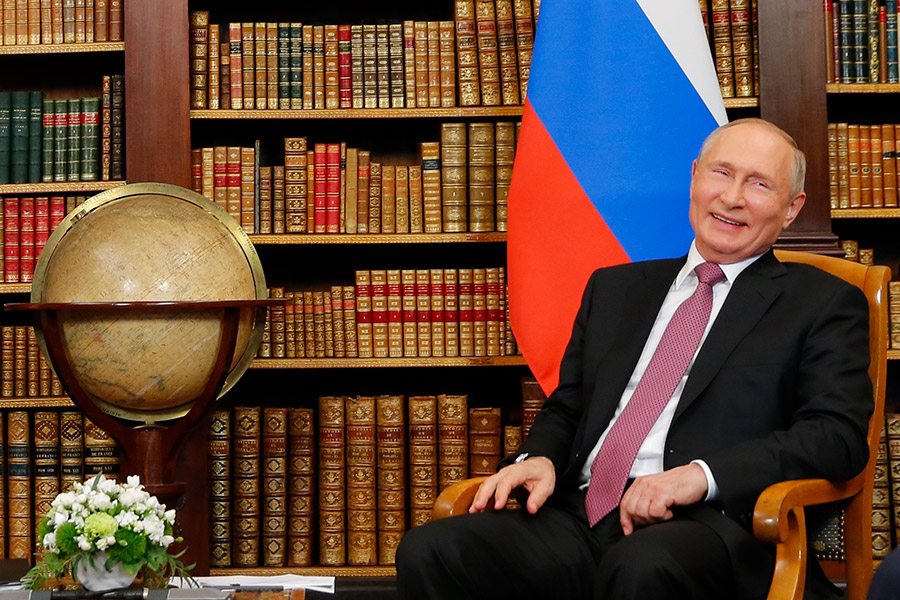 Это первая встреча для Путина и Байдена в качестве президентов. Они уже виделись в 2011 году, когда Путин был премьером, а Байден&nbsp;&mdash; вице-президентом при Обаме