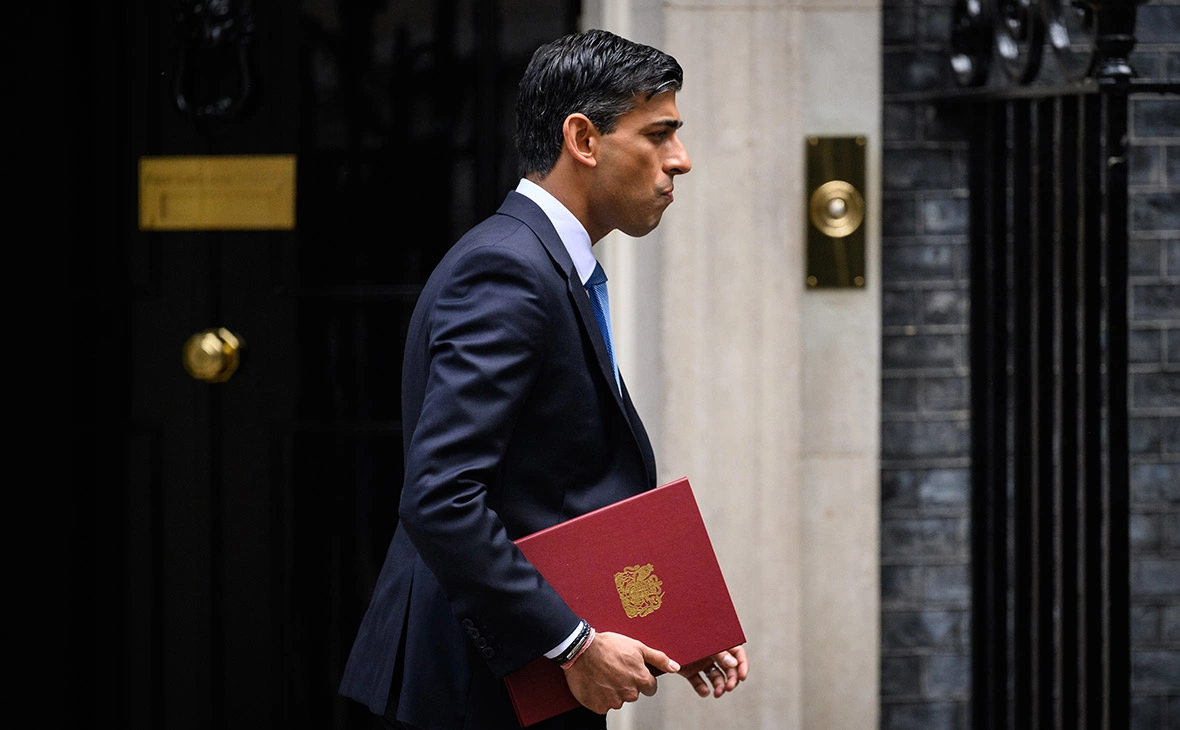 Leon Neal / Getty Images