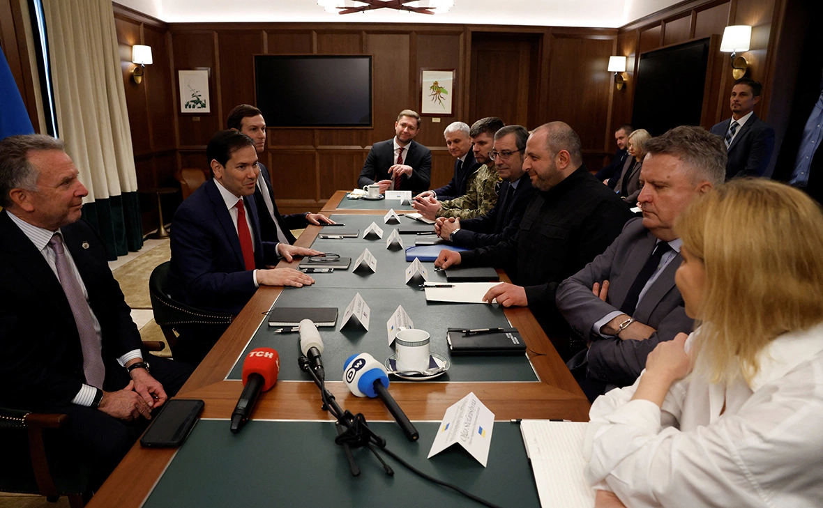 Eva Marie Uzcategui / Reuters