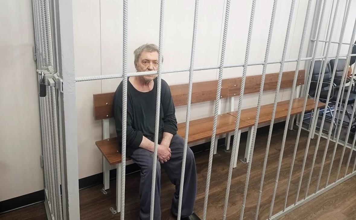 Уснувший с сигаретой артист раскрыл детали пожара с четырьмя погибшими