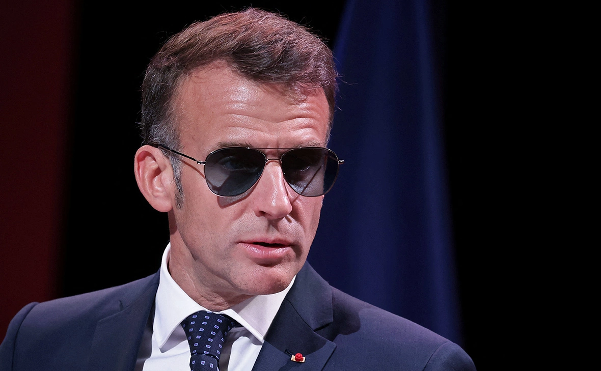 Christophe Petit Tesson / Reuters