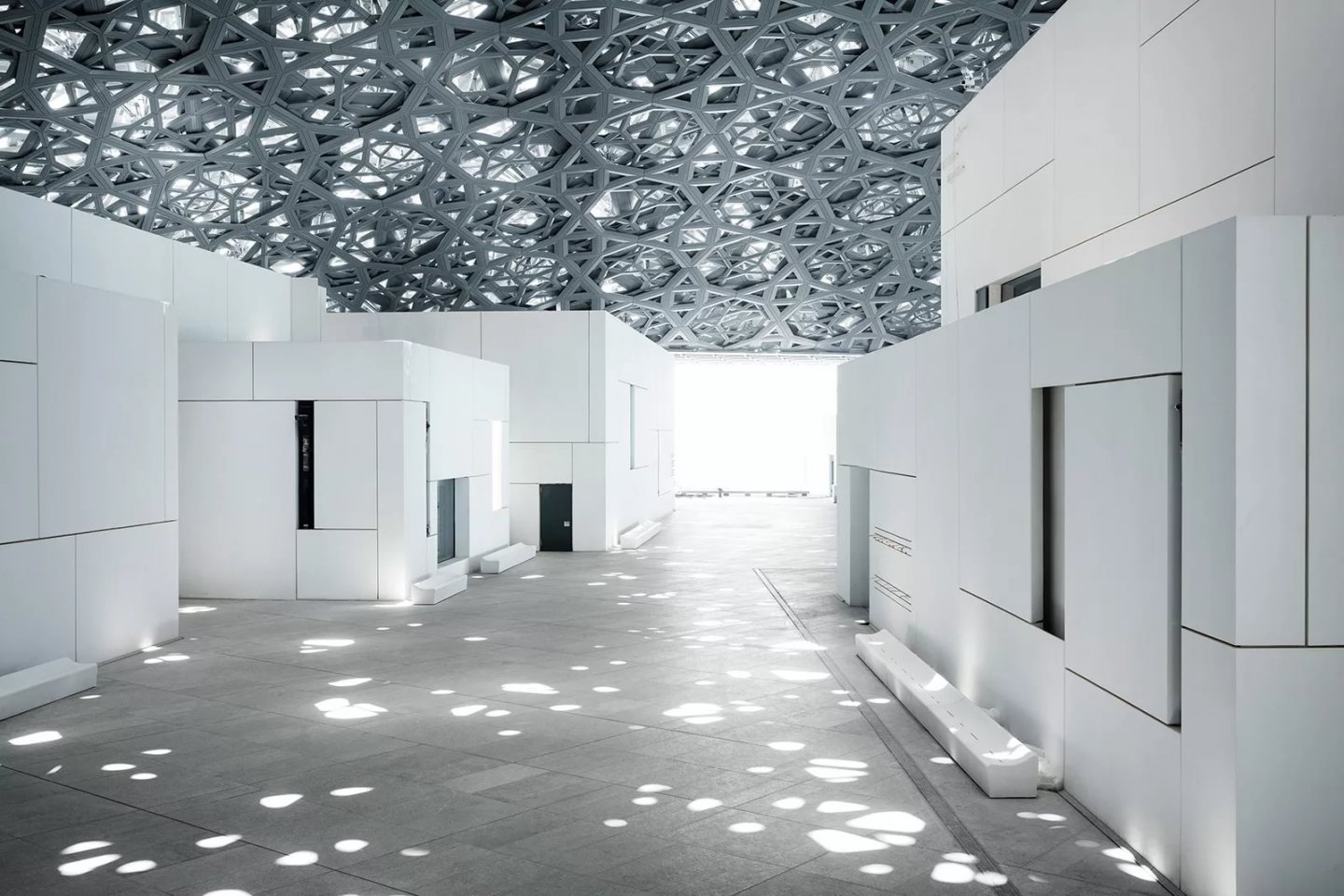 Фото: Louvre Abu Dhabi / Photography Roland Halbe