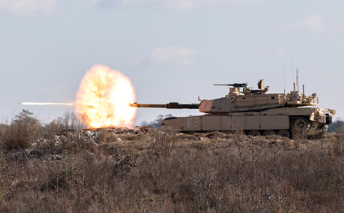 Танк&nbsp; M1A2 Abrams