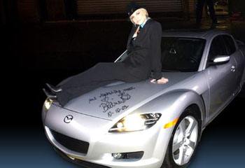 Бритни Спирс выставила на аукцион свой RX-8