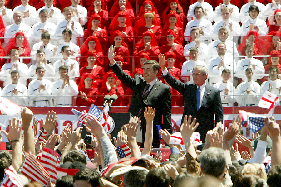 10 мая 2005 года во время выступления президента Грузии Михаила Саакашвили и президента США Джорджа Буша на площади Свободы в Тбилиси из толпы в них бросили гранату РГД-5, которая упала недалеко от них, но не взорвалась. ФБР выяснило, что избежать жертв удалось благодаря тому, что граната оказалась неисправной.