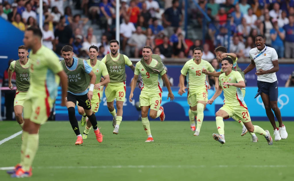 Carl Recine / Getty Images