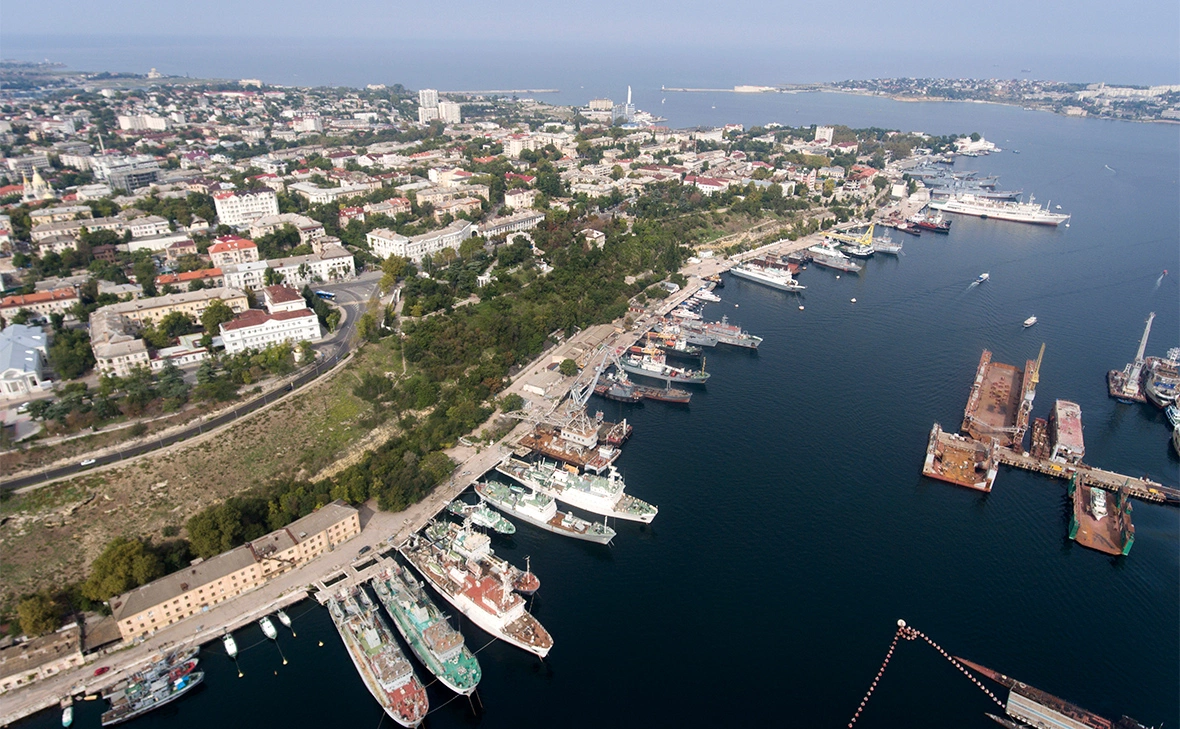 stock.picvario.media