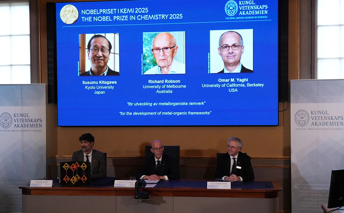 Tom Little / Reuters