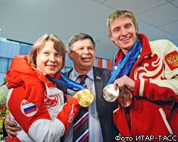 Д.Медведев наградил чемпионов за Олимпиаду