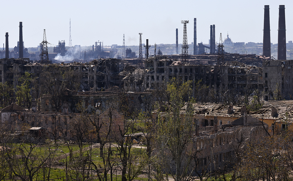 Вид на завод &laquo;Азовсталь&raquo;