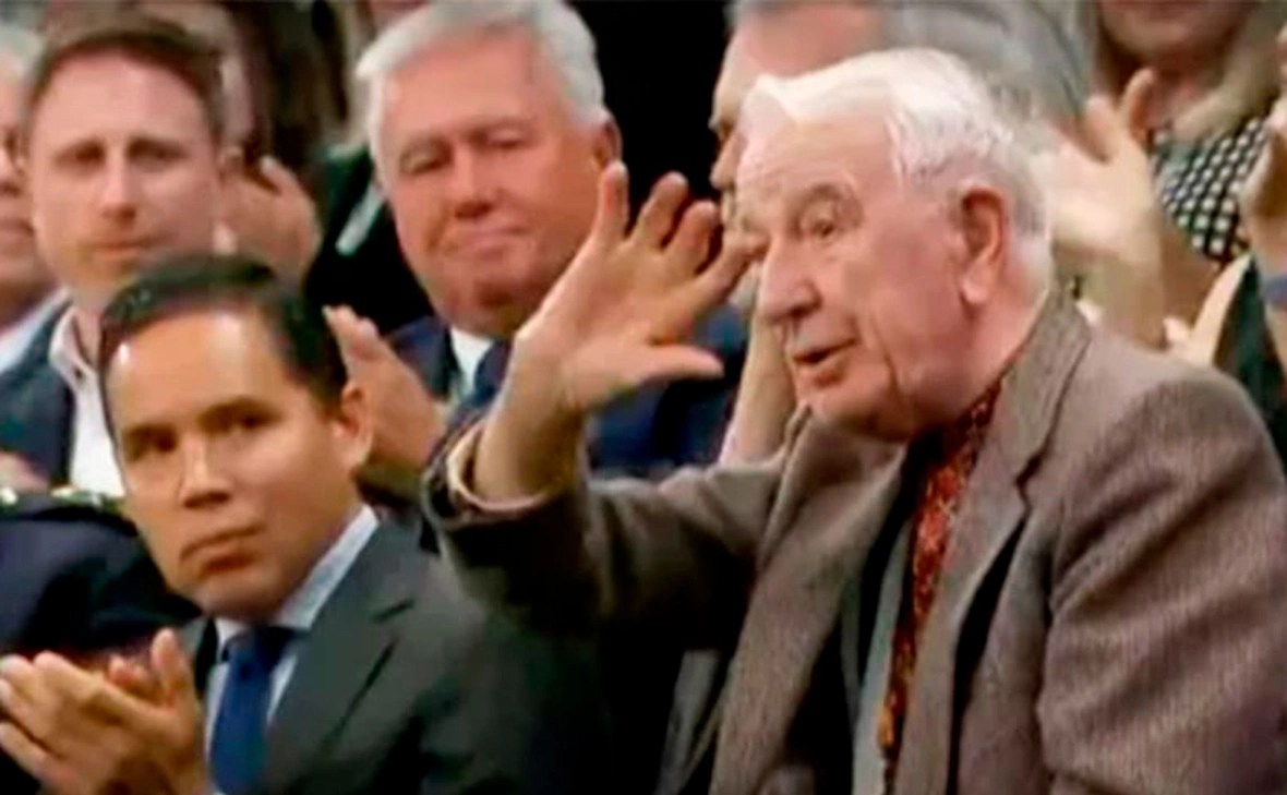 кадр трансляции телеканала CTV New