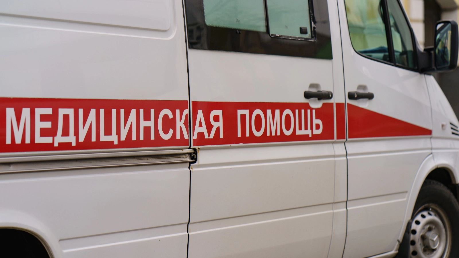 В Домодедово школьник спас упавшего с девятого этажа ребенка