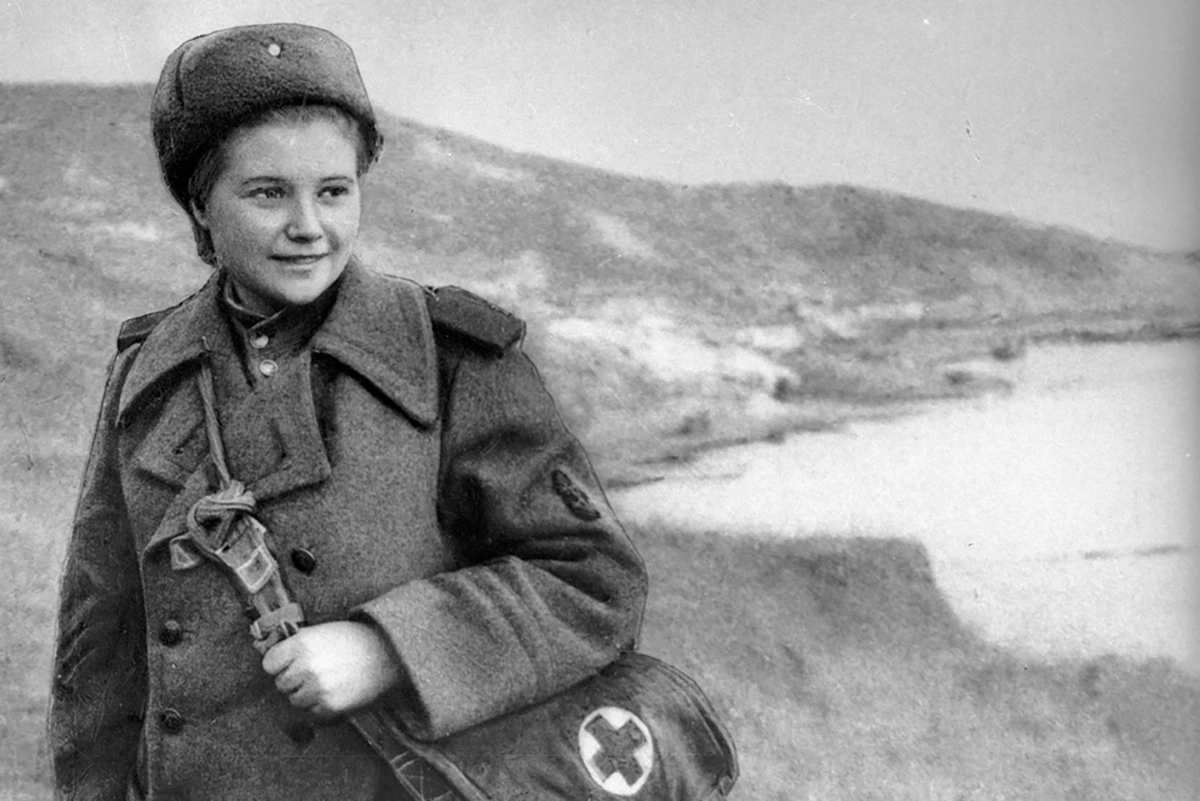 Екатерина Демина в 1943 году в Керчи