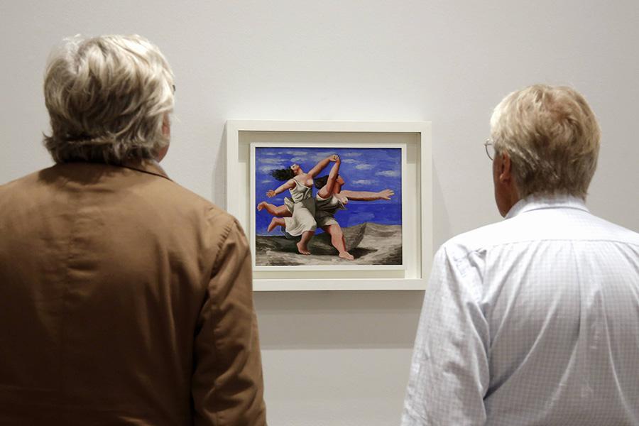 &laquo;Две женщины бегут по пляжу&raquo;,&nbsp;1922 год