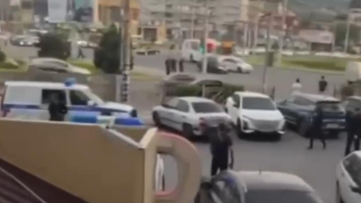 В Махачкале задержали 67 человек из-за массовых драк подростков