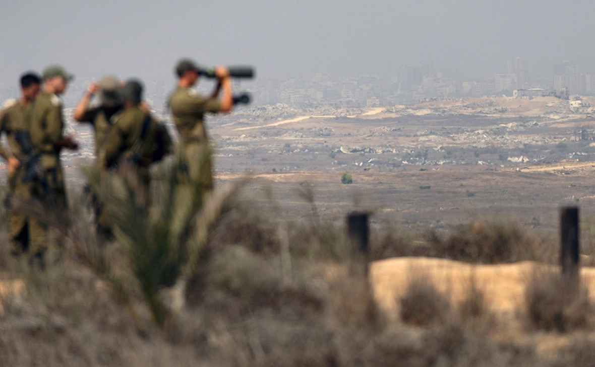 Amir Levy / Getty Images