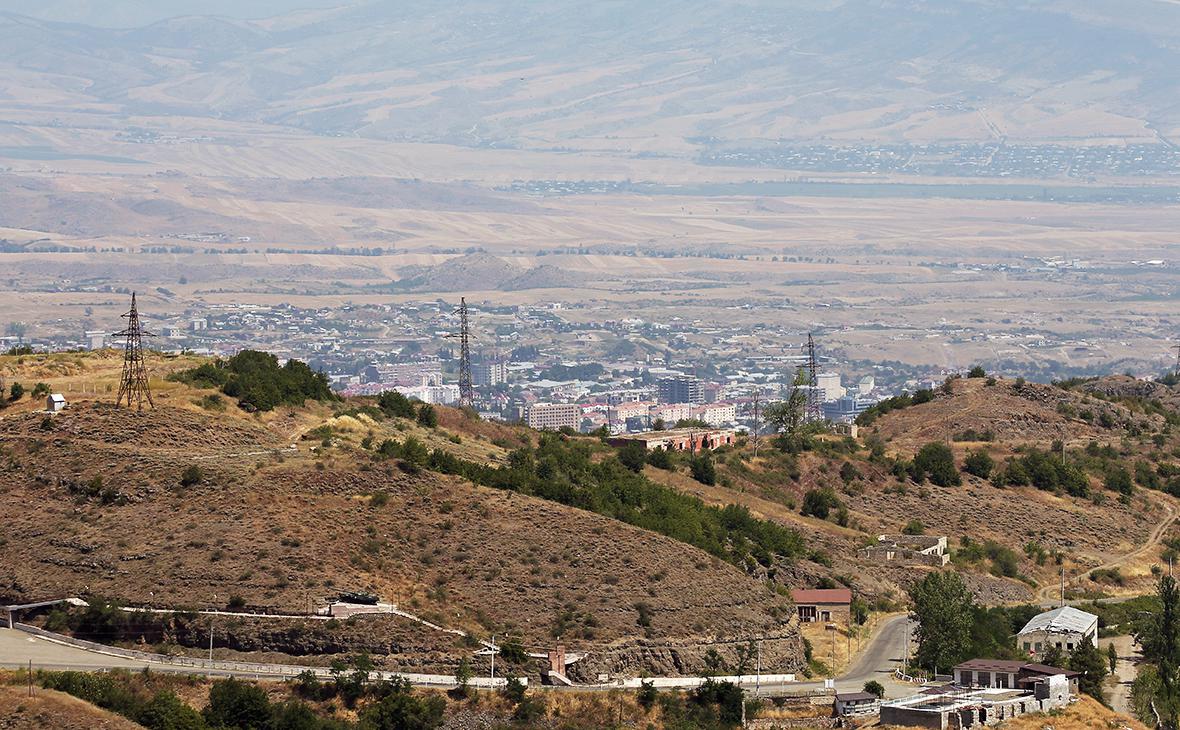 Вид на Ханкенди (Степанакерт) со стороны Шуши
