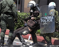 Анархисты атаковали полицейский участок в Афинах
