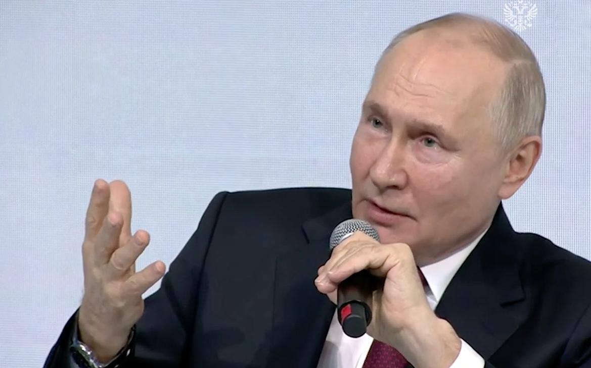 Путин заявил, что представители ЛГБТ — тоже часть общества — РБК