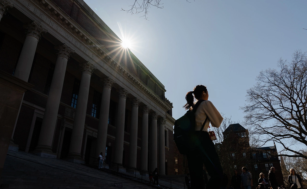 Sophie Park / Getty Images