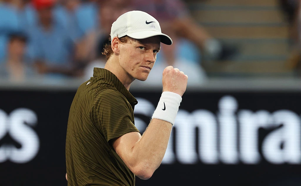 Phil Walter / Getty Images