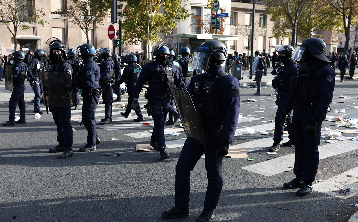 Tom Nicholson / Reuters