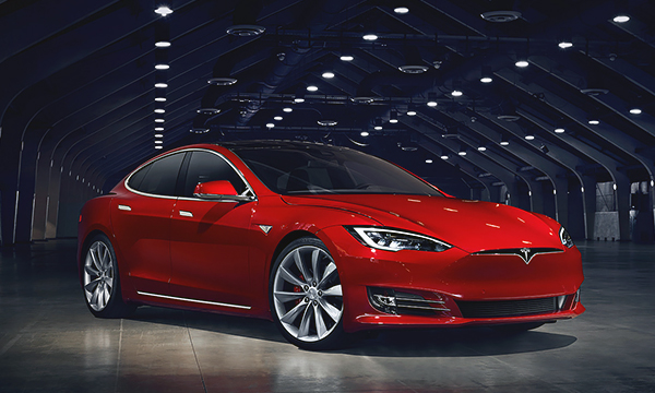 Tesla обновила электрокар Model S