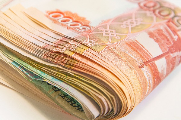 Сумма пропавших денег из Сибирского банка реконструкции и развития (СБРР) якобы может превышать 500 млн рублей