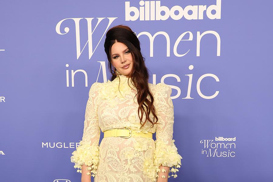 Лана Дель Рей на церемонии&nbsp;Billboard Women In Music, 2023 год