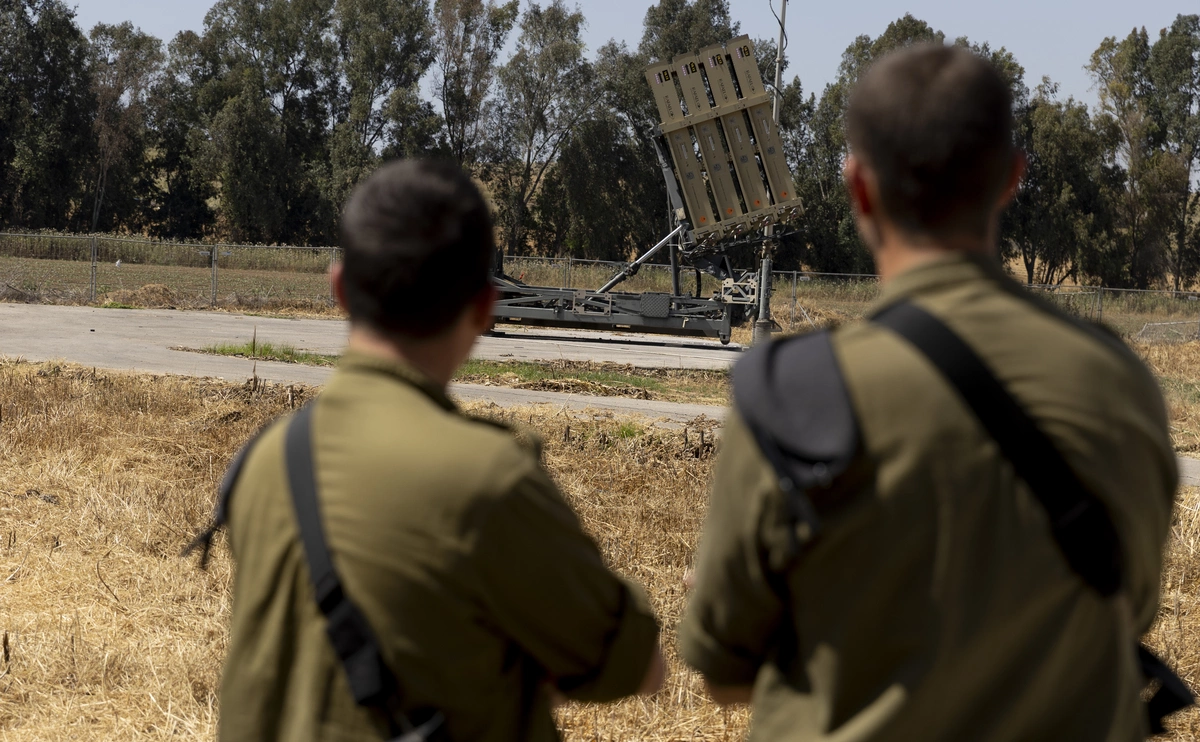 Amir Levy / Getty Images