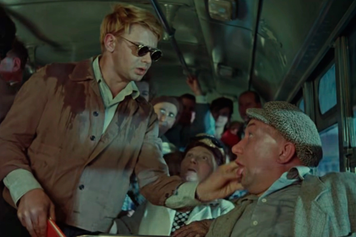 Кадр из фильма «Операция «Ы» и другие приключения Шурика»