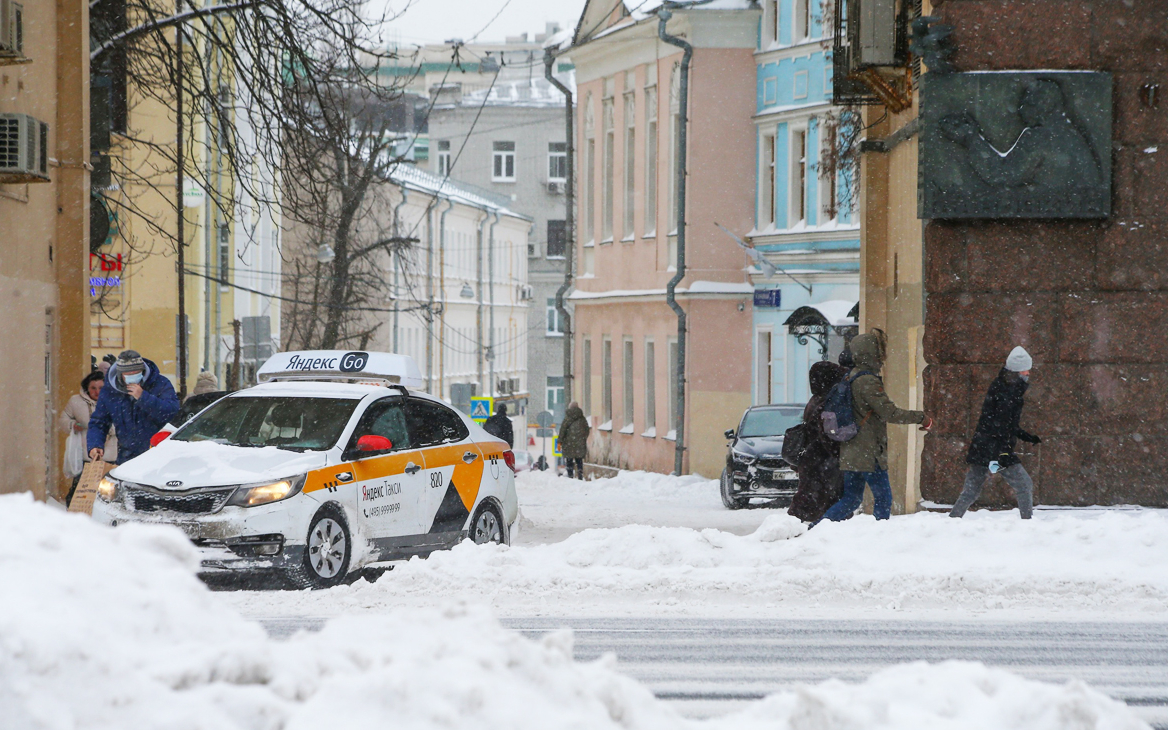 В работе «Яндекс.Такси» произошел сбой