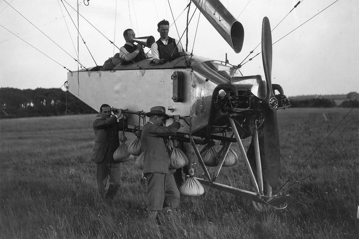 Puttnam / Topical Press Agency / Getty Images