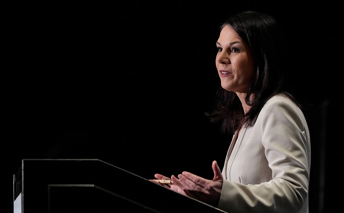 Mathieu Belanger / Reuters