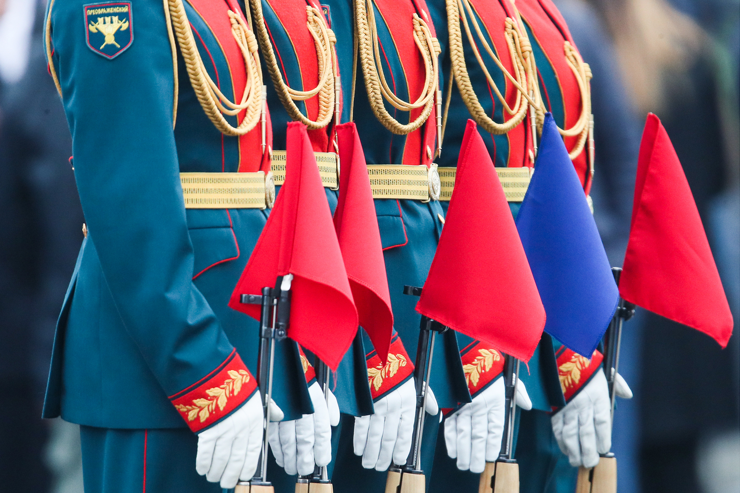 Военнослужащие парадных расчетов на Красной площади перед началом военного парада, посвященного 74-й годовщине Победы в Великой Отечественной войне