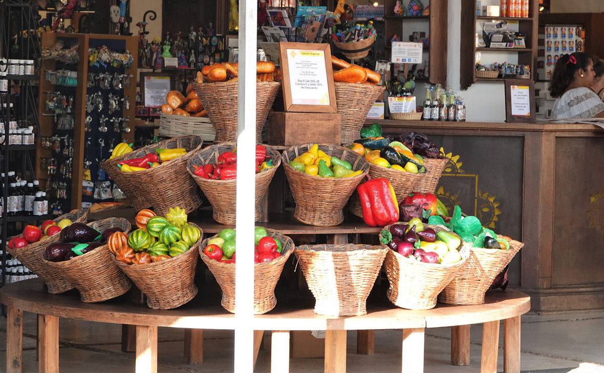 Магазин с мексиканскими товарами на острове Косумель в Мексике