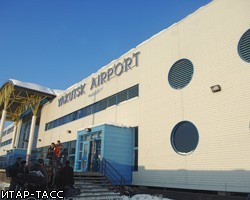 Аэропорт Якутска на 2 часа прервал работу из-за сообщения о бомбе
